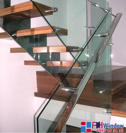 40-mau-cau-thang-sat-dep-ban-khong-nen-bo-lo-24-min